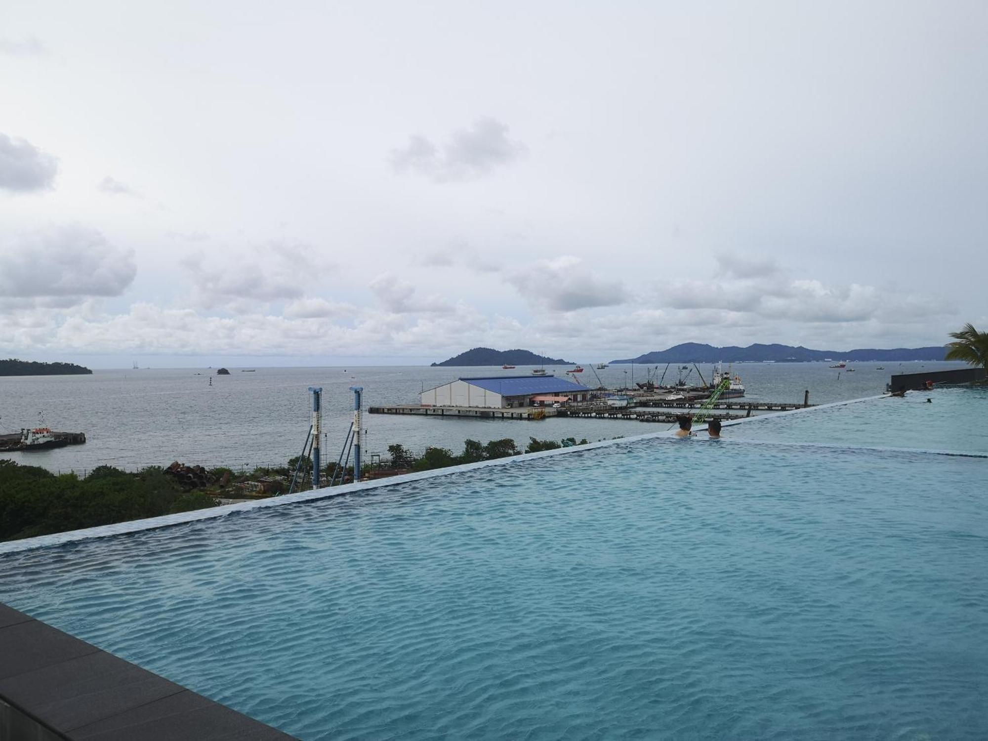 Upper Floor View With Jesselton Quay Near Suria Sabah & Jesselton Point *