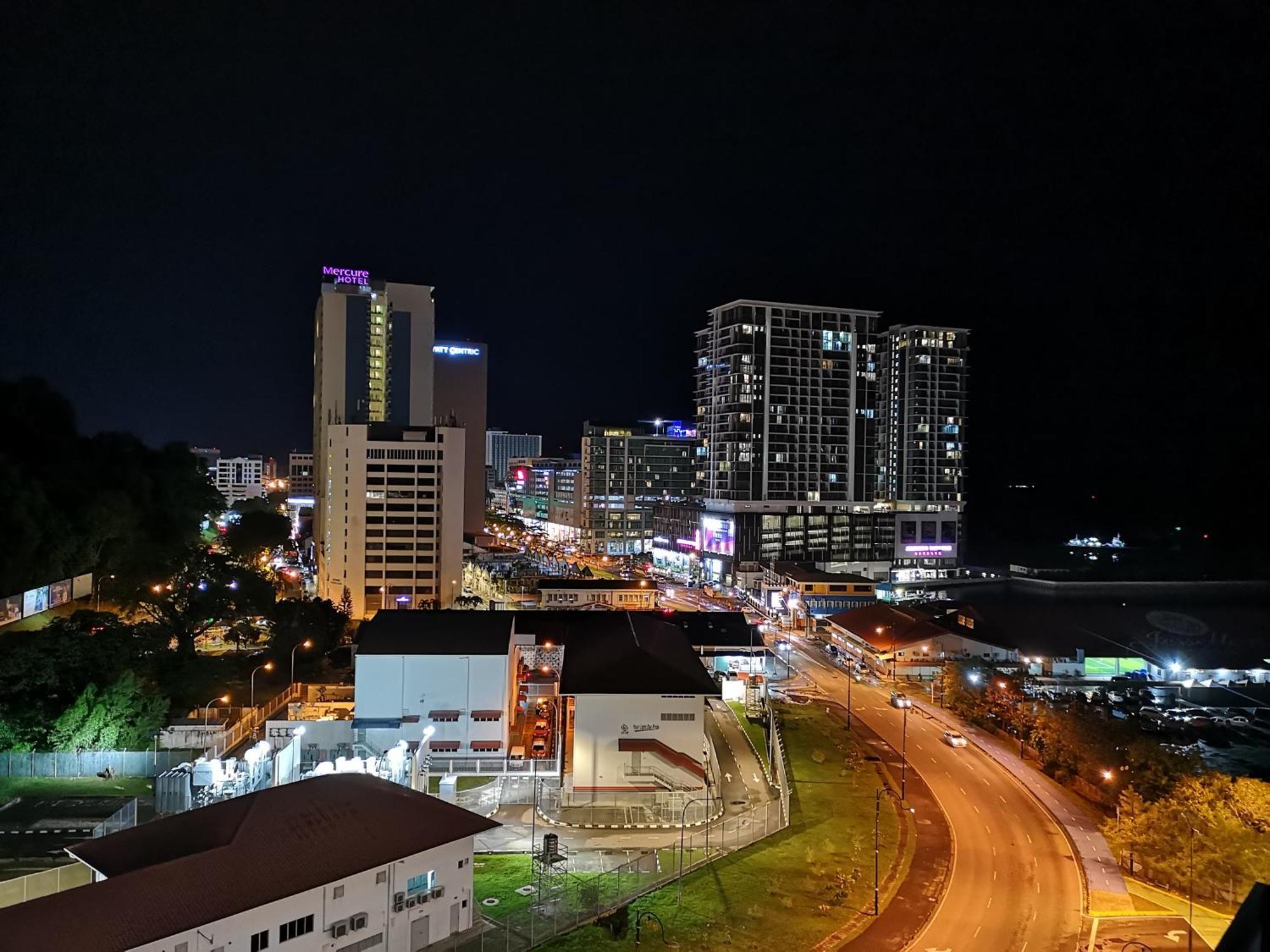 Apartment Upper Floor View With Jesselton Quay Near Suria Sabah & Jesselton Point Kota Kinabalu